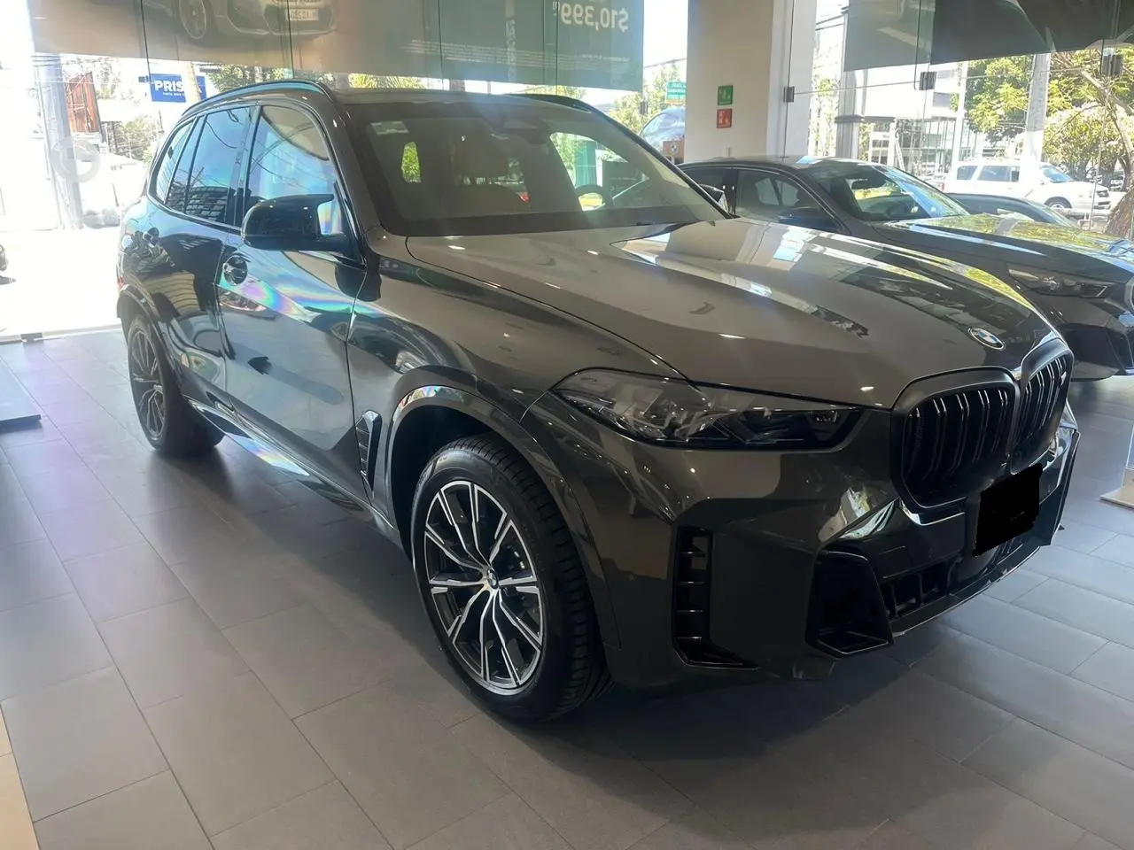 BMW X5 M60i, 4,4l/V8, 530Hp, Factory Armored VR6 2026