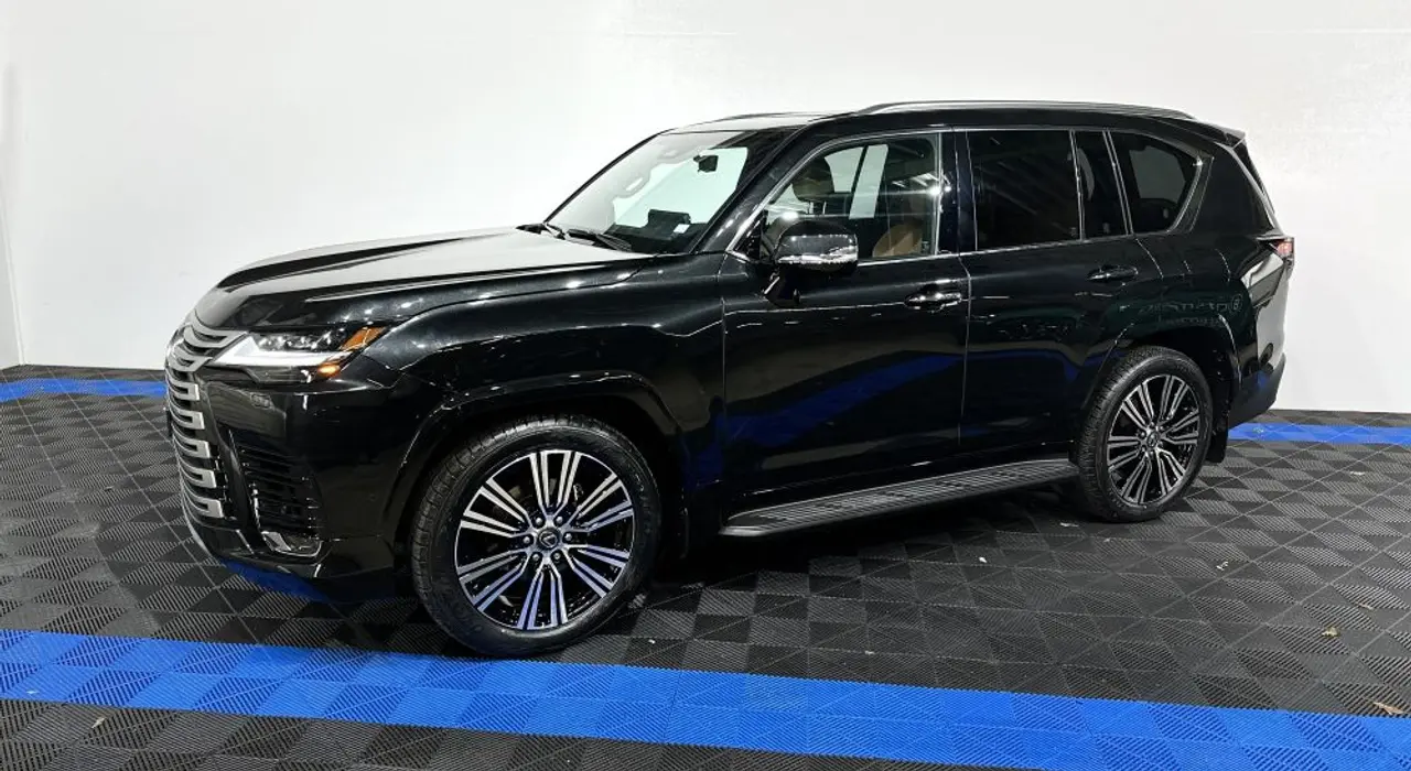 Lexus LX700H Luxury 2025, NEW, On stock in Bremerhaven – 6