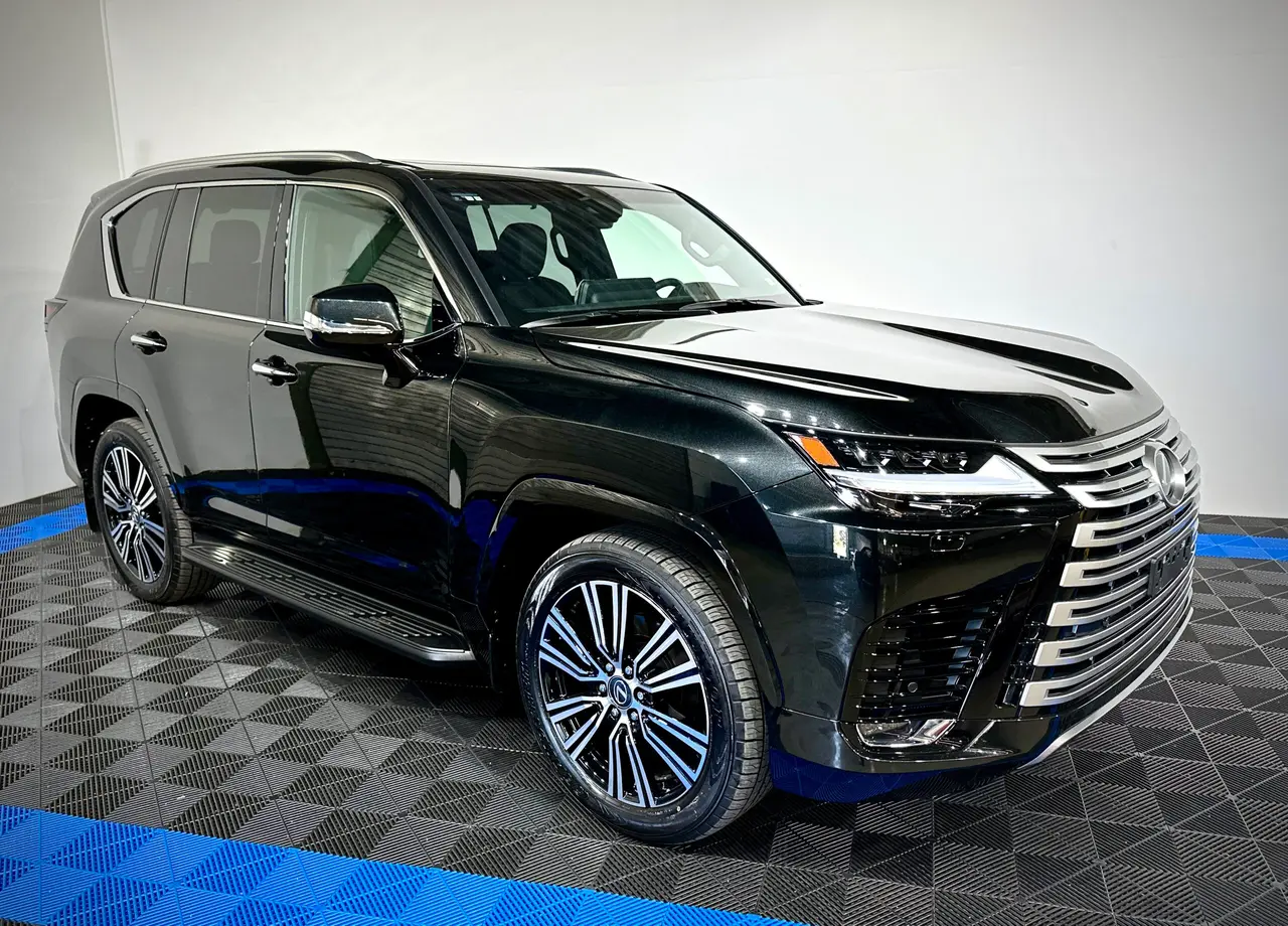 2 X Lexus LX600 Luxury NEW, On stock in Bremerhaven – 6