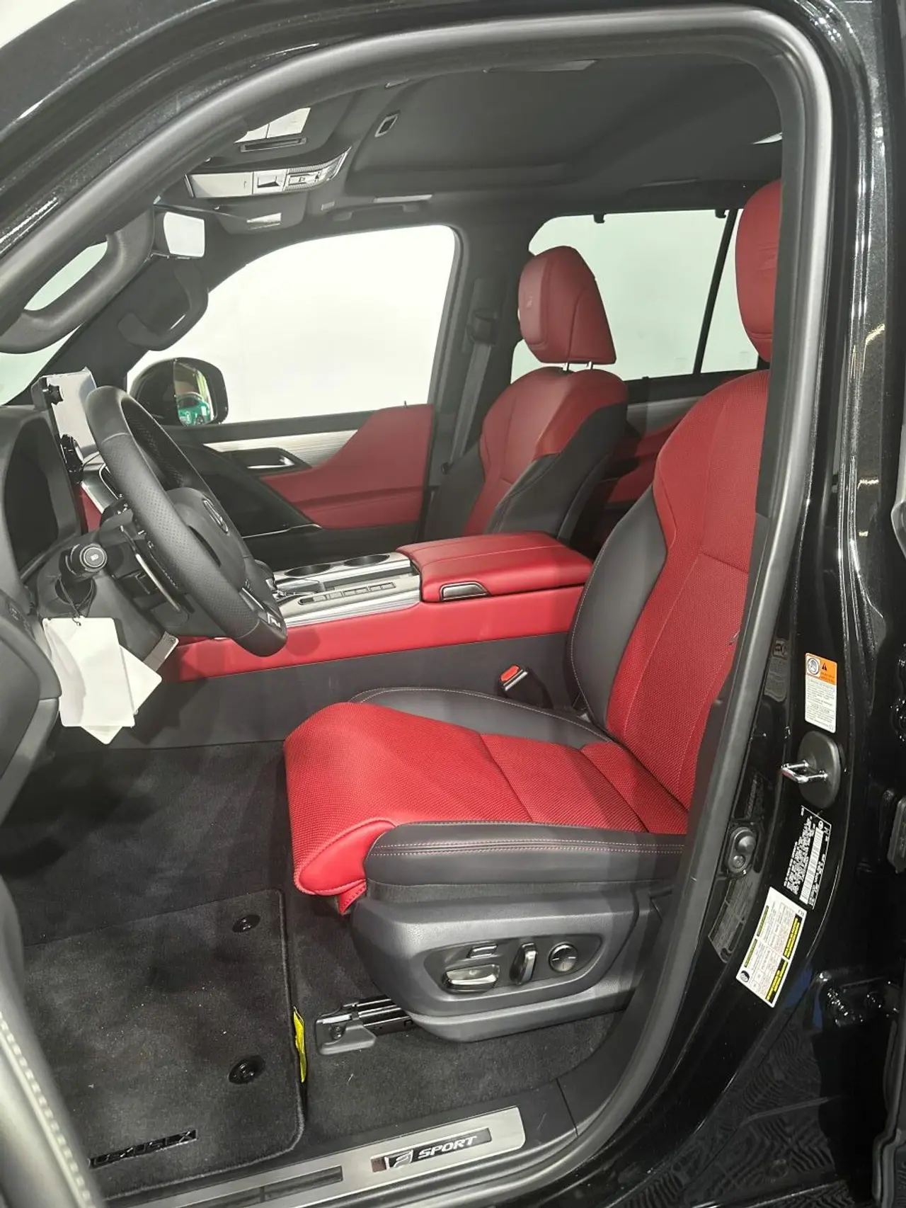 Lexus LX700H Sport 2025, NEW – 6