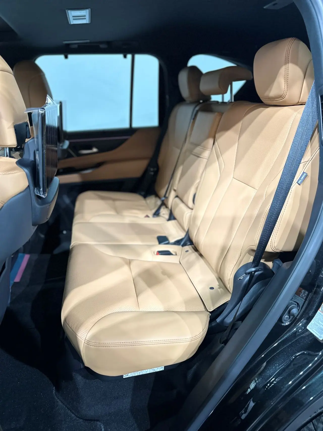 Lexus LX700H Luxury 2025, NEW, On stock in Bremerhaven – 7