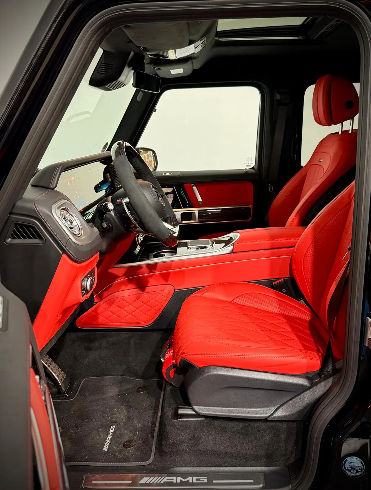 Mercedes G63 AMG V8 Gasoline, 2026 – 9