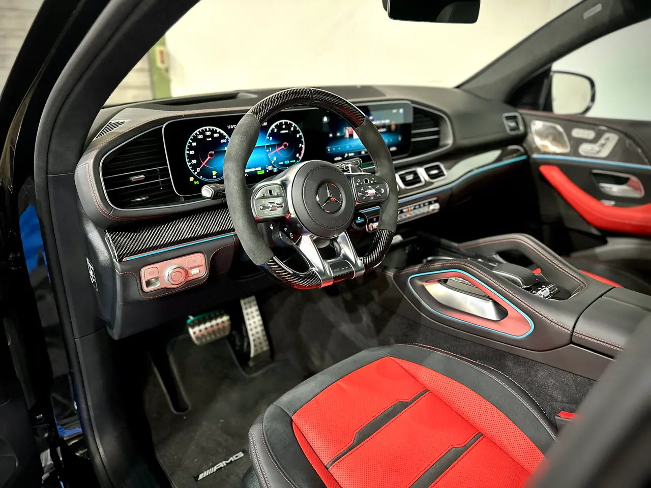 Mercedes Benz GLE 63 S AMG Coupé – 12