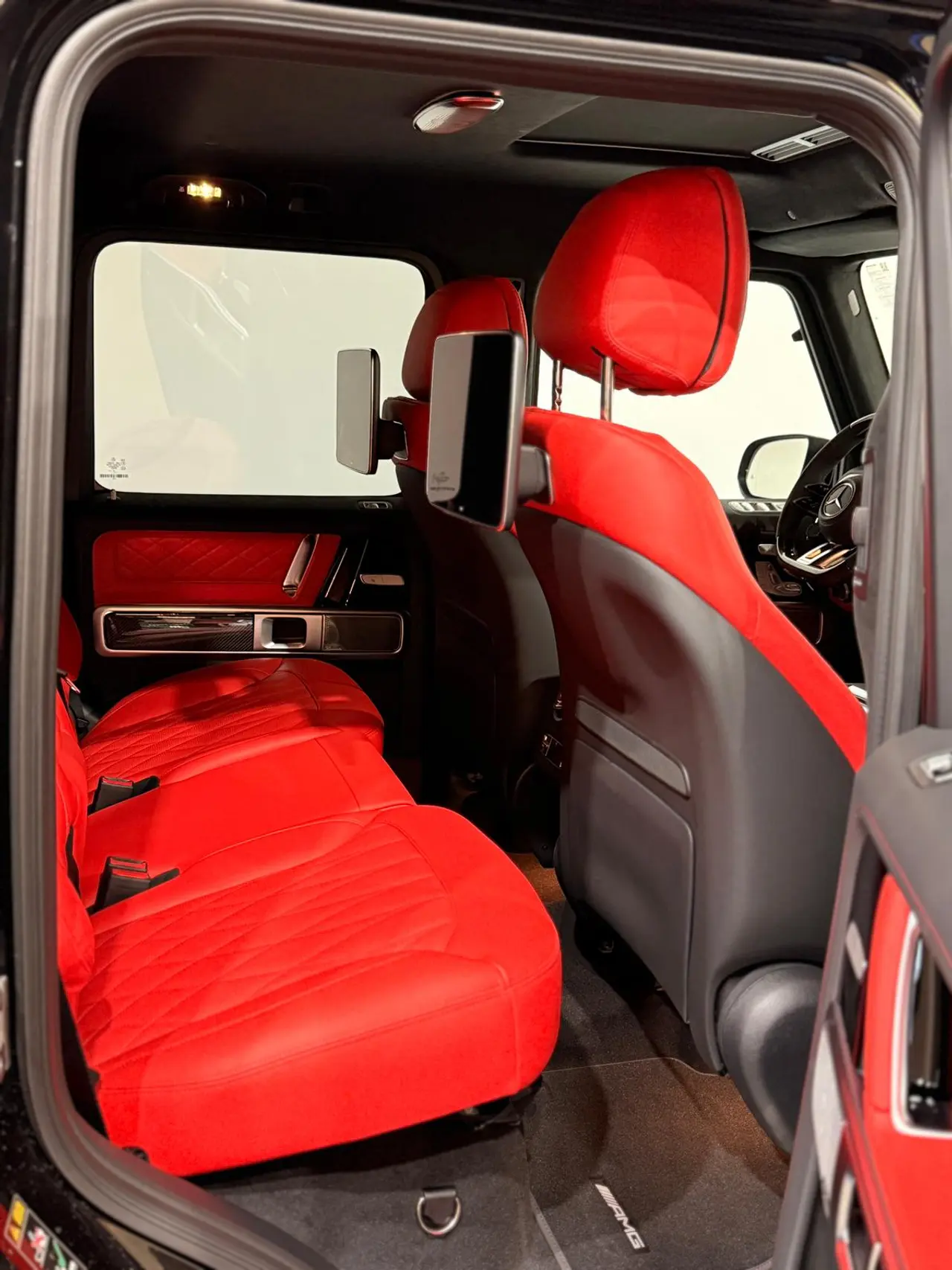 Mercedes G63 AMG V8 Gasoline, 2026 – 13