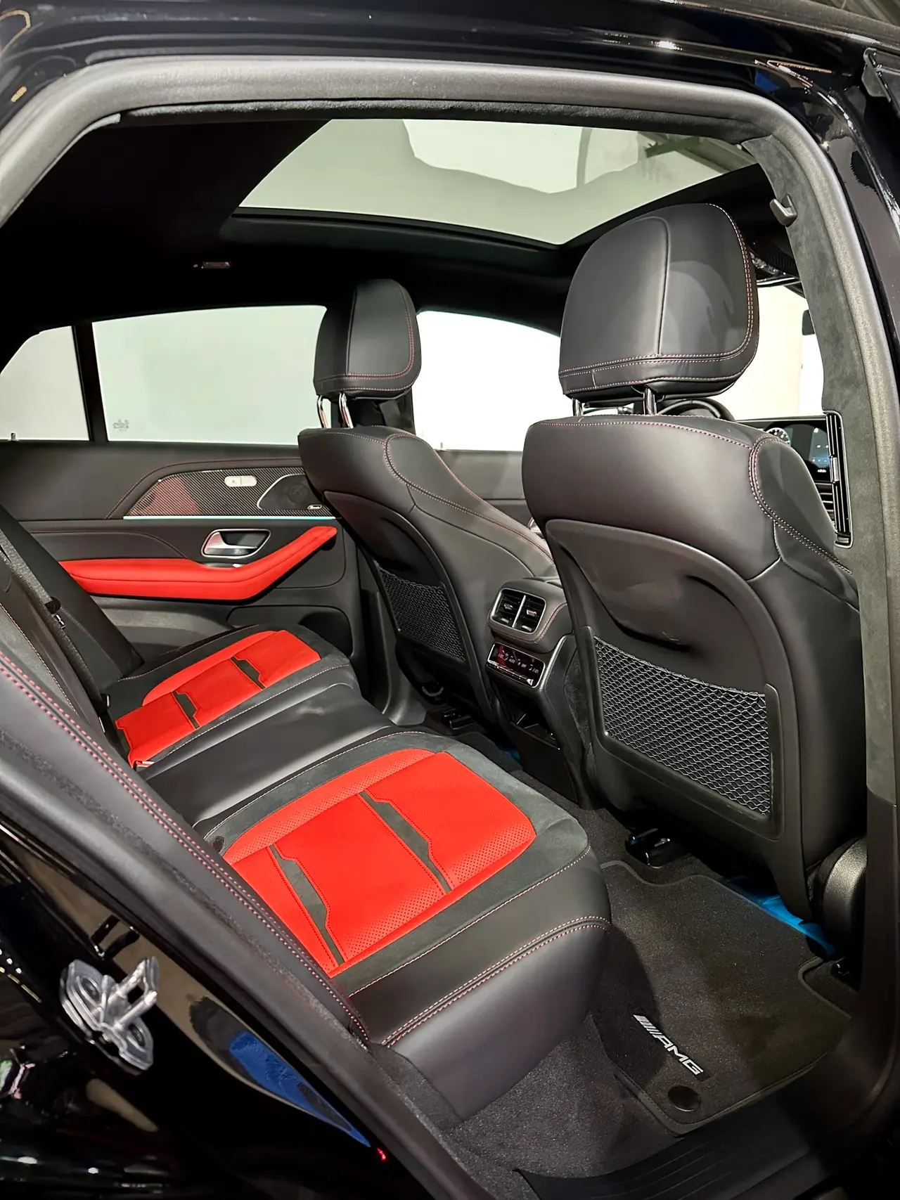 Mercedes Benz GLE 63 S AMG Coupé – 14