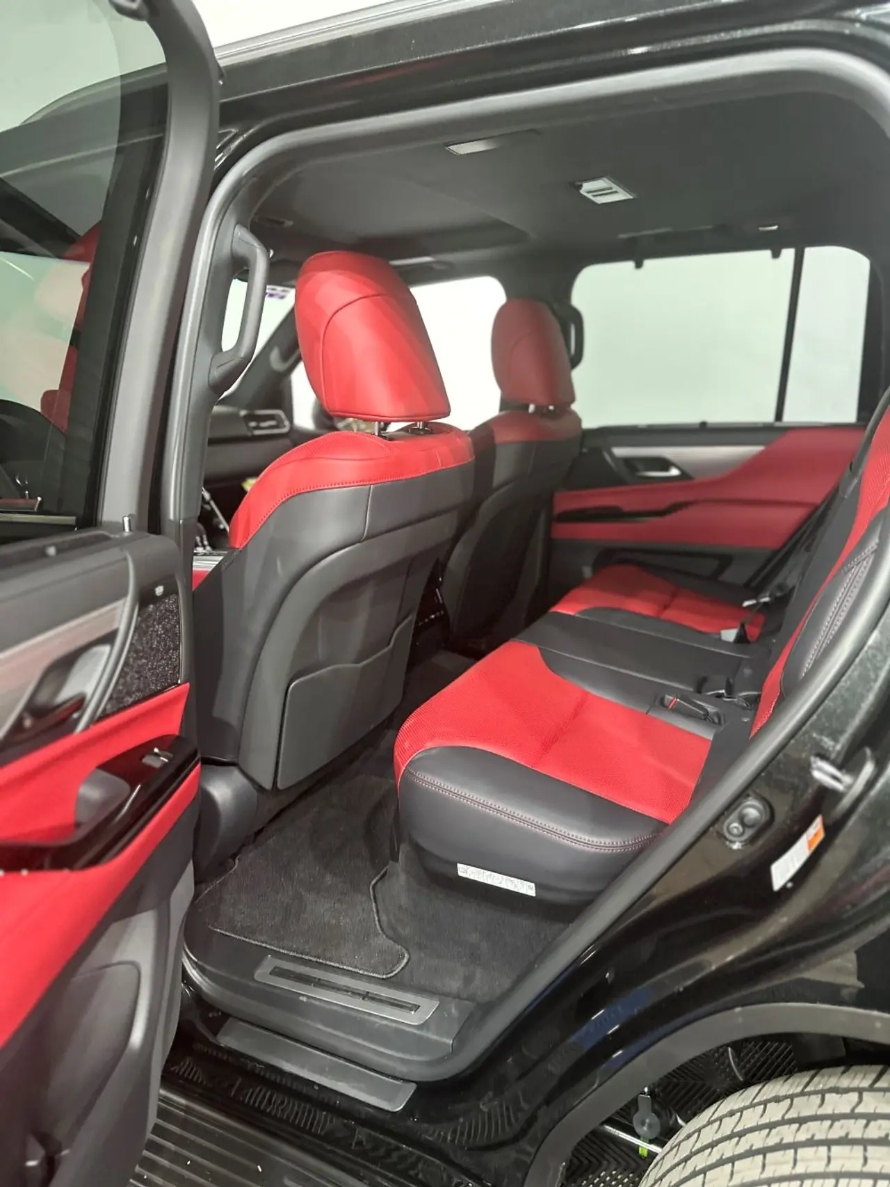Lexus LX700H Sport 2025, NEW – 16