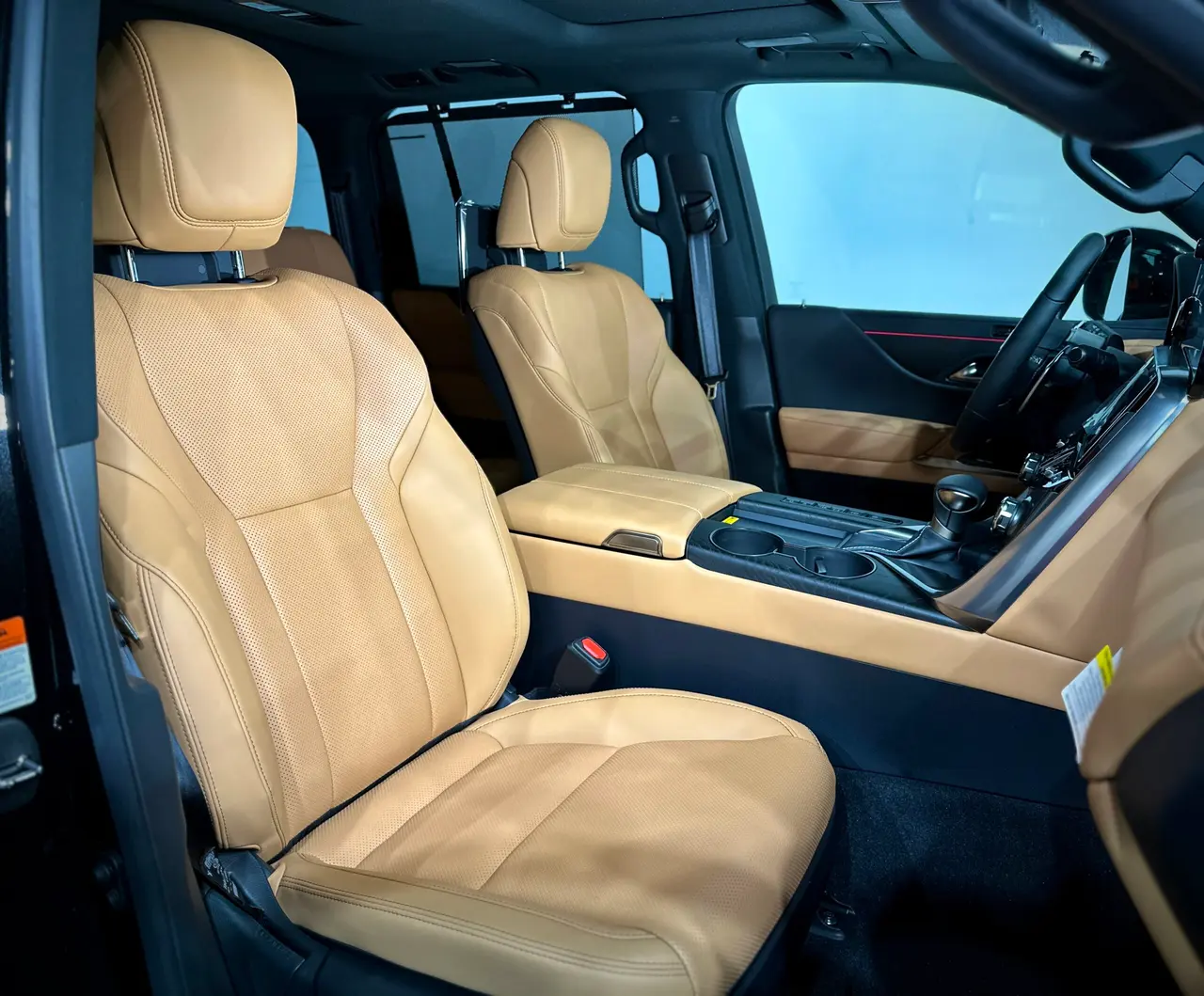 Lexus LX600 Luxury Bz6 Armored NEW, On stock – 20