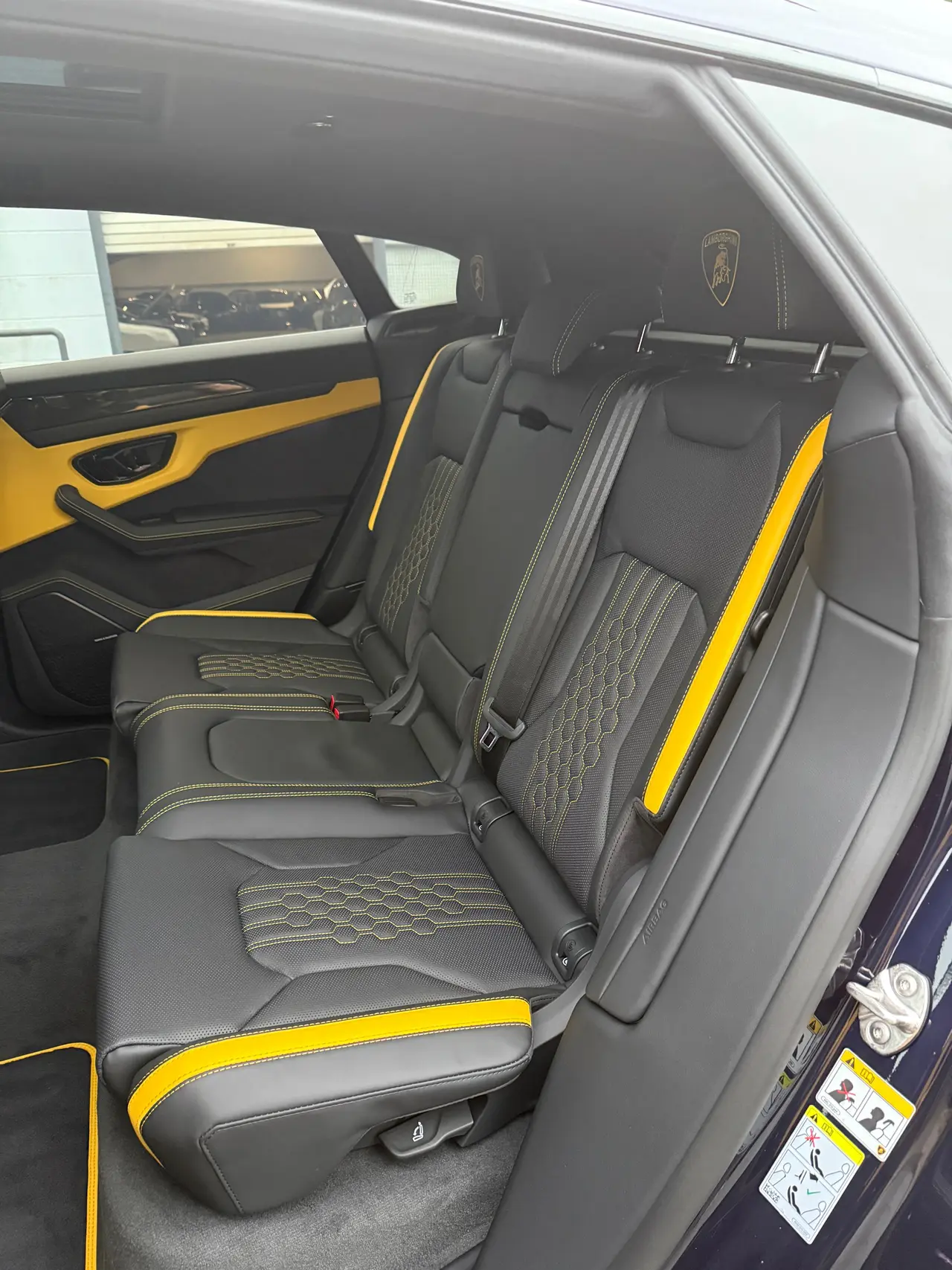 Lamborghini Urus SE 800Hp, 2025, NEW, On stock in Bremerhaven! – 24